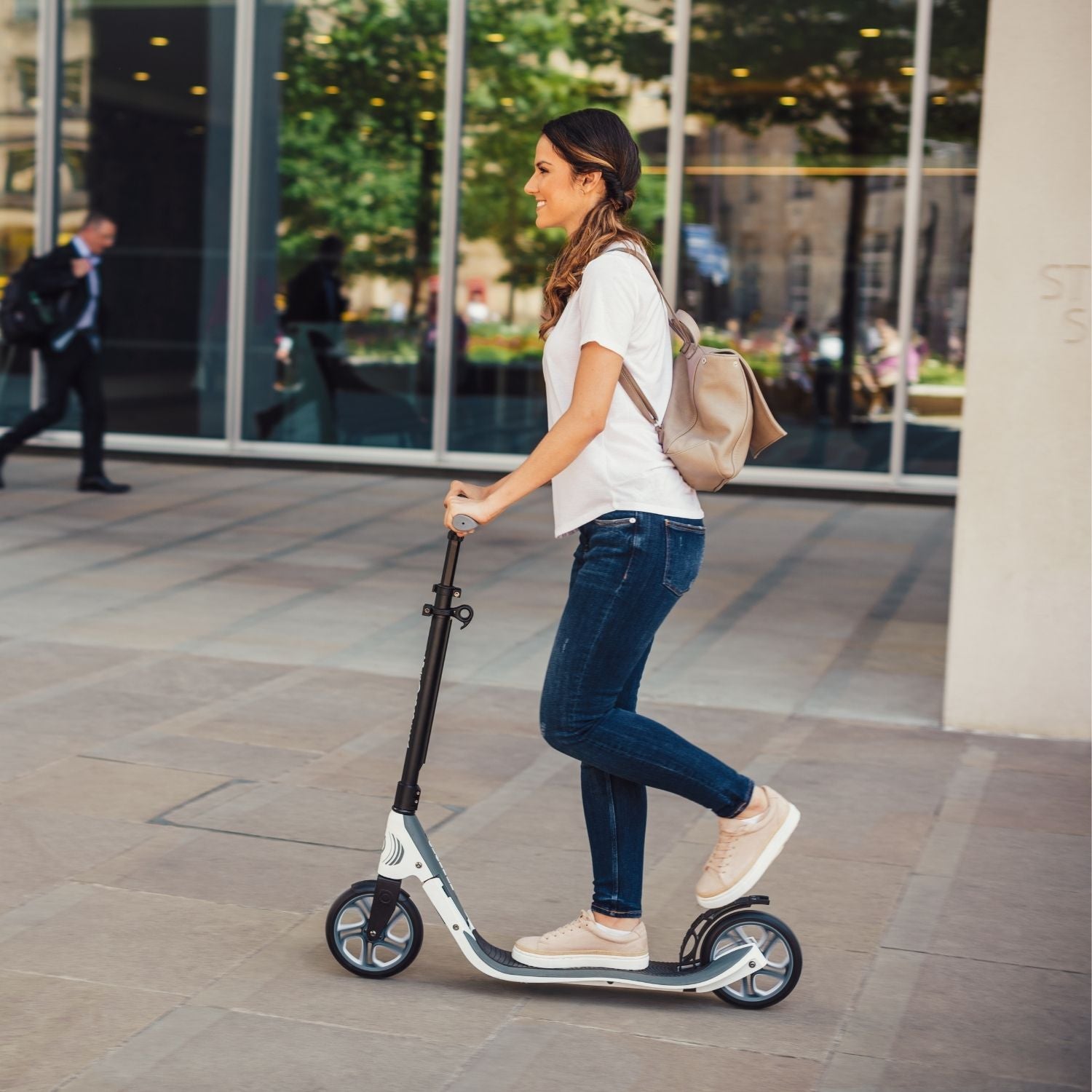 Scooter Globber One NL 205