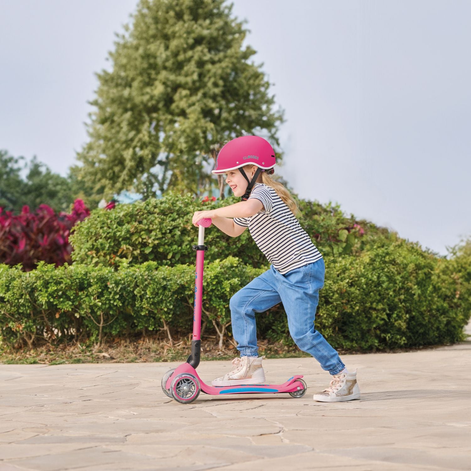 Globber Elite LED Celeste