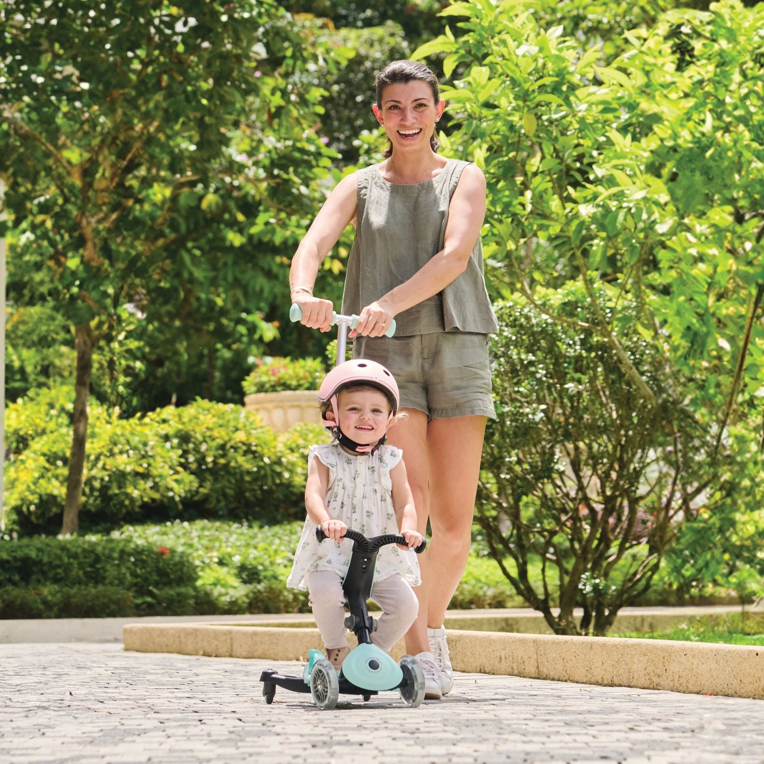 Globber Go Up Active LED 360 Menta