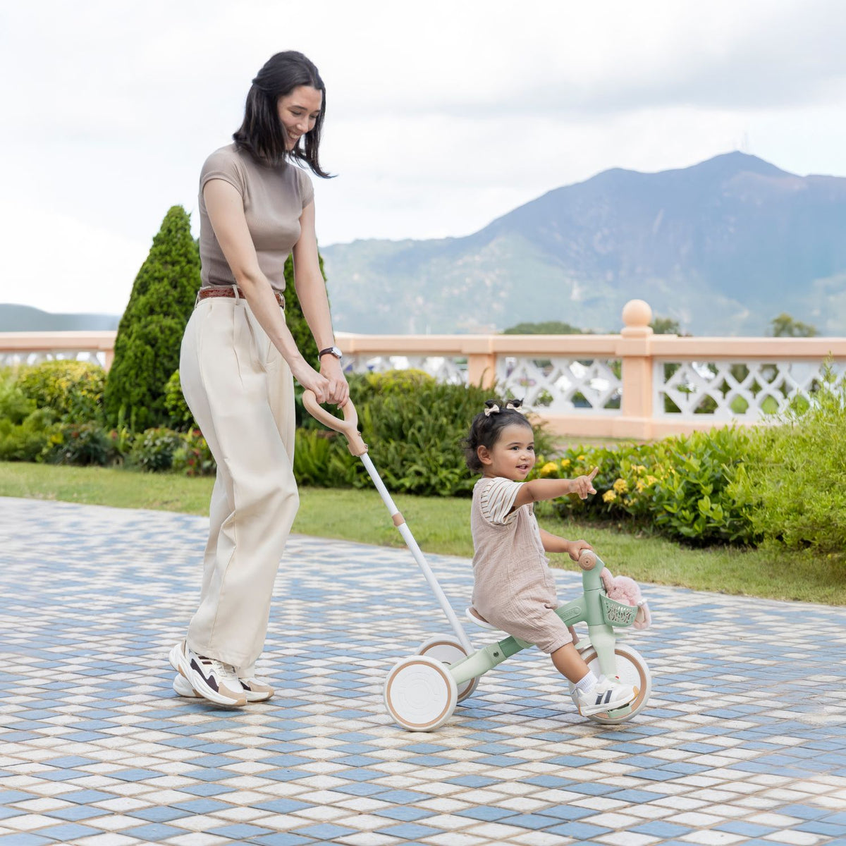 Triciclo Evolutivo 3 en 1 para niños de 1 a 3 años | Globber Learning Trike Verde